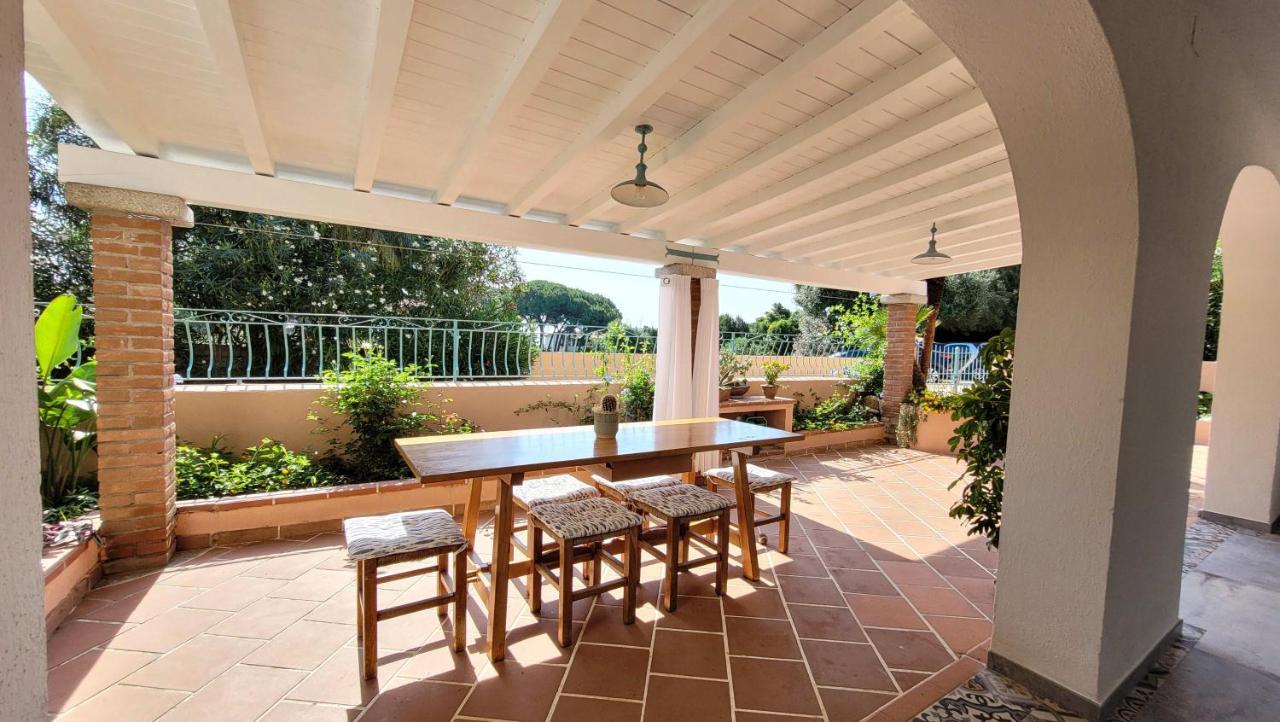 Il Giardino Davanti Al Mare Орозей Екстер'єр фото
