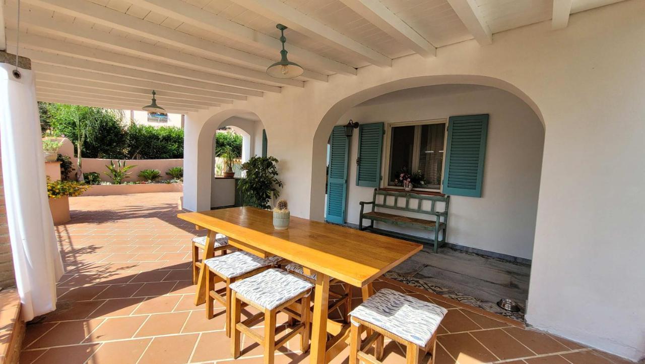 Il Giardino Davanti Al Mare Орозей Екстер'єр фото